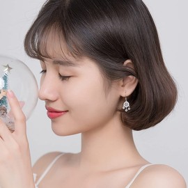 SLUYNZ 925 Sterling Silver Snowflake Dangle Earrings for Women Fish Hook Dangle Earrings Drop(A-Silver)