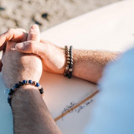 RANKEEF Tiger Eye Bracelet For Men 8MM Natural Stone Beads Bracelet Set Stretch Lava Rock Bracelets Adjustable Black Crystal Beaded Bracelet for Men Women Gifts
