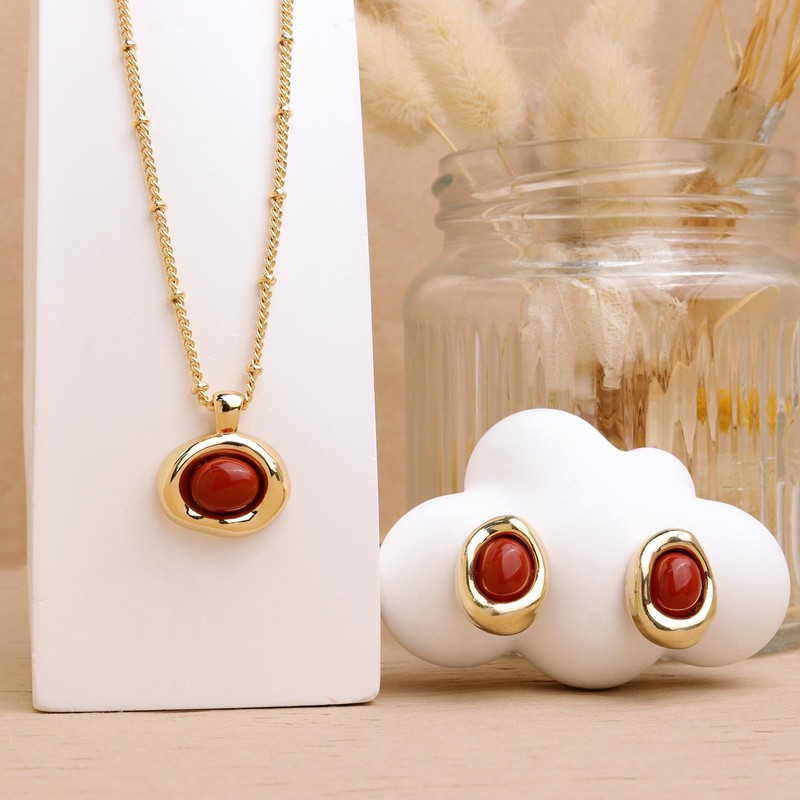 Jean Beau Gold Natural Red Stone Pendant Necklace for Women,