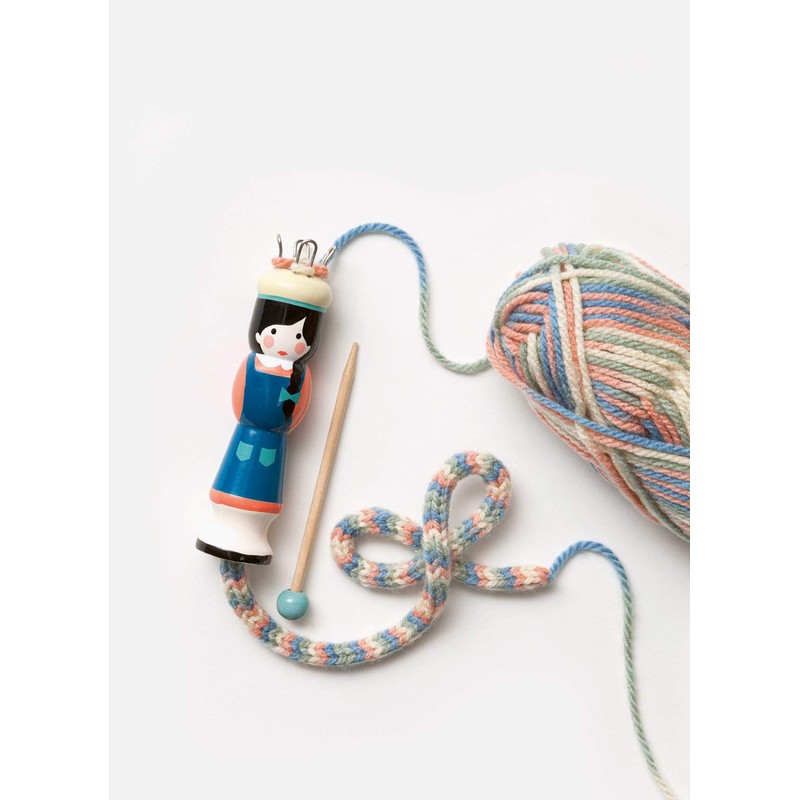 folia 24919 Knitting Dolly with Wool, Wooden Knitting Needle and