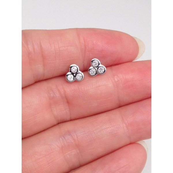 Beautifuljewelrynyc Tiny Bezel Cz Three Stone Stud Earrings 925 Sterling