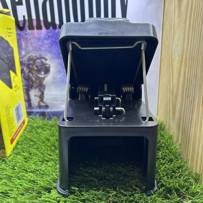 VICTOR Gopher Trap Small Squirrel Victor Black Box NEW Genuine