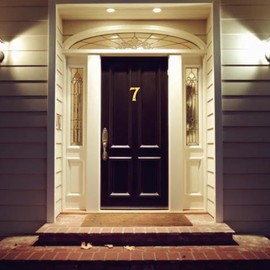 Nutfield Hardware 3 Inch / 75mm House Numbers Polished Brass Door Numbers Screw Fixed Mailbox Office Hotel House Door Number 7 with Mounting Screws for Walls, Doors, and Gates