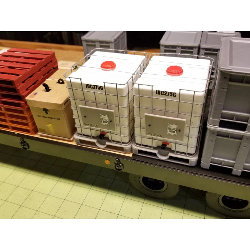 Unbranded Custom Made IBC 275g Tote at 1:14 Scale for