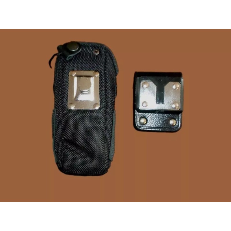 E.F Johnson Company RADIO HOLDER HOLSTER CASE ROTATING SWIVEL BELT