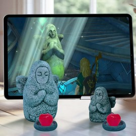 tsevdesno 2 Piece Legend of Zelda Angel Statue Hylia Goddess Figure, Game Room,Desk or Fish Tank Decor, Unique Gift for Gamers & Zelda Lovers (Includes 2 Apple and Two Altars) (Small+Large)