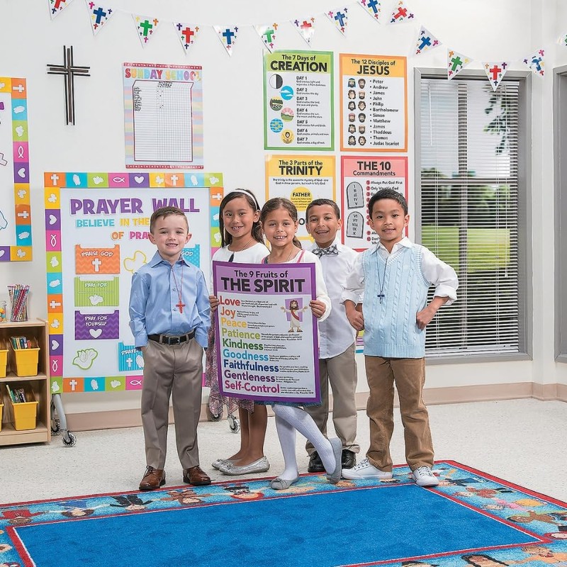 Fun Express Prayer Wall Bulletin Board Set - 134 Pieces