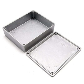 Be-Tool Project Box - Waterproof Die-Cast Aluminium Electrical Housing Ideal for Outdoor Use - Complete Junction Box with Plug (Pack of 1) Silver