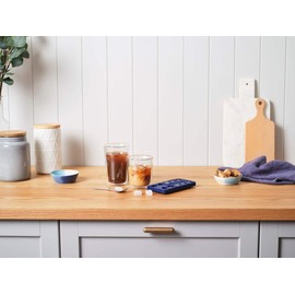 De'Longhi Ice Tray DLSC053, Ice Cube Mould, Shape of Coffee Beans, Ideal for Iced Coffee, 10 beans Tray, Silicone