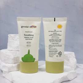 goodall Goodal clear Houttuynia cordata soothing inorganic sunscreen plan skin soothing hypoallergenic mild sunscreen / 구달 맑은 어성초 진정 무기자차 선크림 기획 피부진정 저자극 순한 썬크림