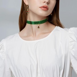 MISS RIGHT christmas necklaces for women, Adjustable Green Soft Suede Circle Choker Necklaces Christmas Dainty Christmas Tree Pendant Necklace Cute Small Tiny Pendant Choker Earrings Necklace