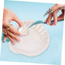 Ciieeo Ceramic Shell Shaped Jewelry Dish Trinket Holder for Rings Keys and Accessories Elegant Design for Bedside Bathroom Kitchen Versatile Storage