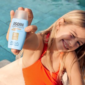 ISDIN Fusion Water Magic Pediatrics SPF 50 Sun Cream Face for Children and Babies Does Not Burn in the Eyes Ultralight Suitable for Atopic Skin 50 ml