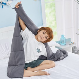 Weighted Blanket Kids (7lbs, 40"x60" Throw Size) - Cooling and Breathable Heavy Blanket for 60-90lbs with Premium Glass Beads - Soft Thick Blanket for All-Season Sleeping Comfort - Grey