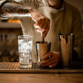 HOFMEISTER® Cocktail-Stößel aus Holz für Caipirinha & alle Drinks, 15 cm, Barstößel für kleine Gläser, zerstößt Limetten & Eiswürfel dank rauer Unterseite, keine Kratzer im Glas, Made in EU