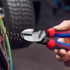 Knipex Kraft-Seitenschneider schwarz atramentiert, mit Mehrkomponenten-Hüllen 200 mm 74 02