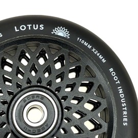 Root Industries Lotus Stunt Scooter Wheel 110 mm + Fantic26 Sticker (Black/PU Black)
