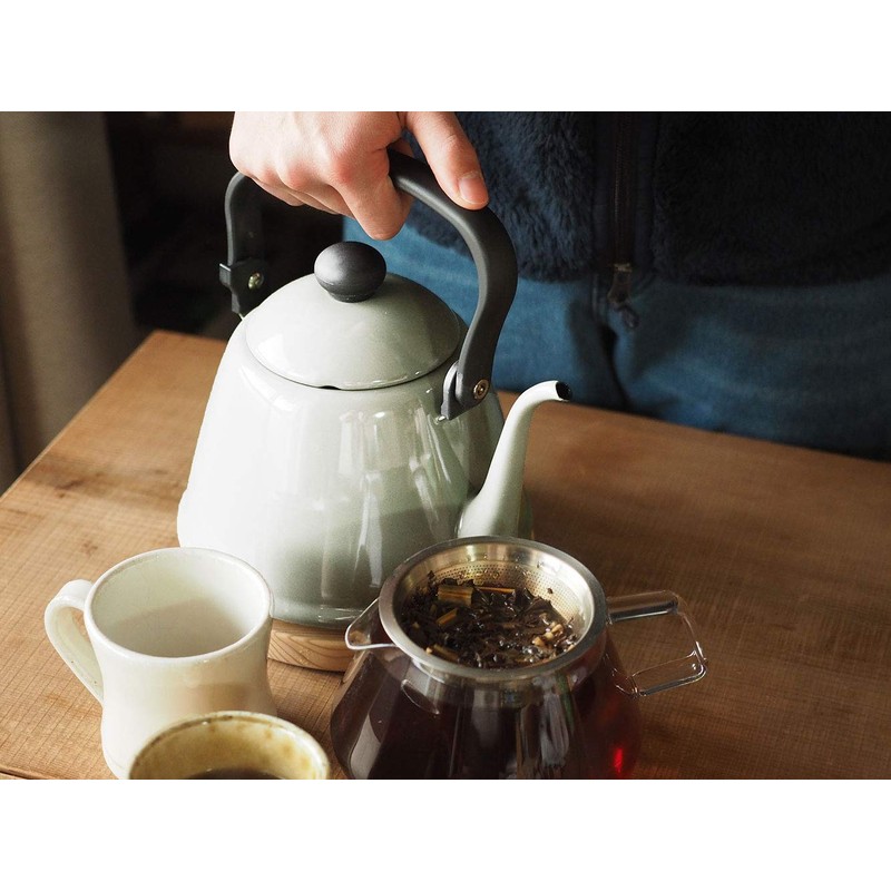 Noda Horo Drip Kettle II Enamel, 0.6 gal (2 L),