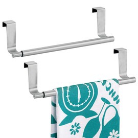 mDesign Set of 2 Telescopic Towel Rails - Stainless Steel Tea Towel Holder (WHT: 24.0 x 7.0 x 6.5 cm) Extendable for Hanging Over the Cabinet Door - Door Towel Holder for 2 Tea Towels - Silver