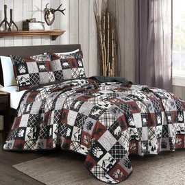 Chezmoi Collection Vista 3-Piece Southwestern Cabin Lodge Quilt Set - Red White Black Gray Grizzly Bear Pinecone Tree Moose Printed Microfiber Bedspread Set, Queen (100" x 95")