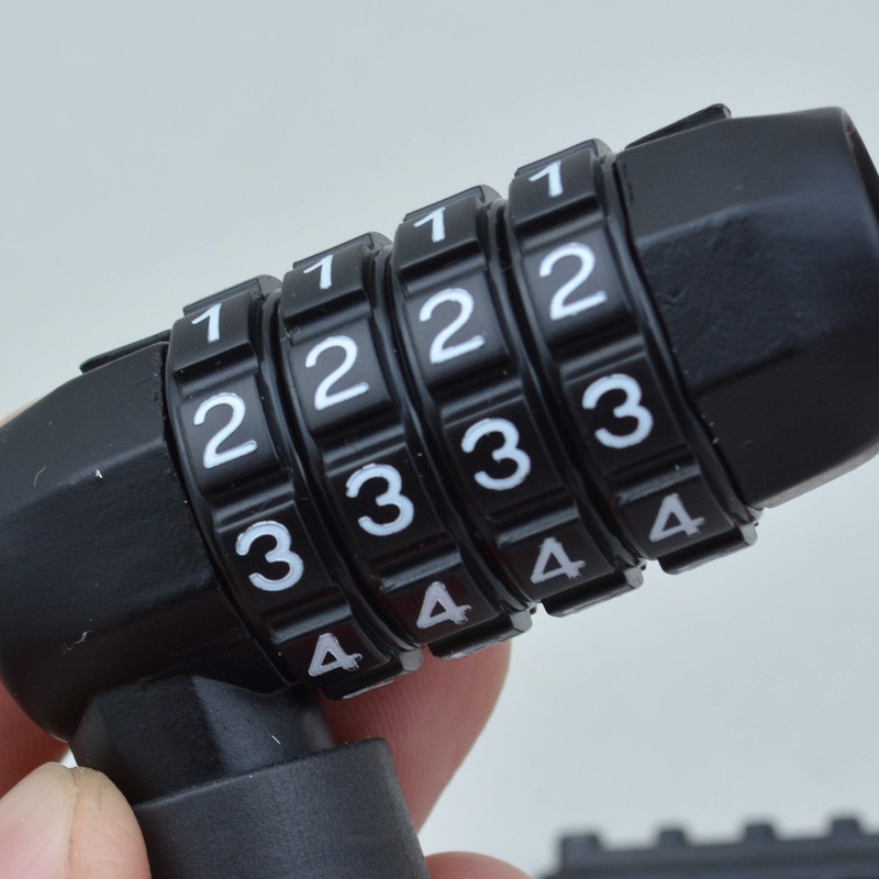 I live (airibu) Chain Lock [Password Number Change, Works with]