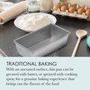 Chicago Metallic Commercial II 1-Pound Loaf Pan, Heavy-Weight Aluminized Steel,