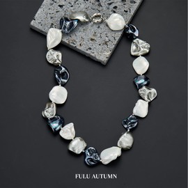 FULU AUTUMN Chunky Statement Pearl Necklace for Women White Black Baroque shell Pearl Choker Fashion Jewellery Necklace Birthday Gifts(Black white grey)