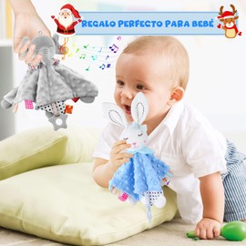 DAQI Manta de Apego para Bebé, 2 Piezas Manta de Seguridad para Bebé, Juguete Sensorial con Sonajas, Etiquetas Colorida y Mordedera para Bebe, Juguetes para Bebe de 0 a 3 Años (Gris/Azul)