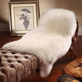 YIHAIC Faux Fur Sheepskin Style Rug,Faux Fleece Fluffy Area Rugs Seat Pad Anti-Skid Yoga Carpet for Living Room Bedroom Sofa Floor (White, 60 x 90cm)