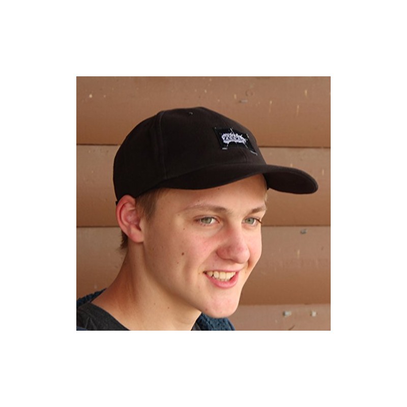 yoyoZeekio Baseball Cap - Adjustable Hat - Black