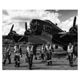 HALIFAX BOMBER CREW "FRIDAY THE 13TH" WW2 PLANE 8X10 PHOTO