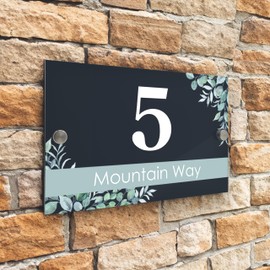 Badgemaster Modern Anthracite House Number Sign Plaque Stainless Steel Standoffs 20cm x 13cm Eucalyptus Decoration