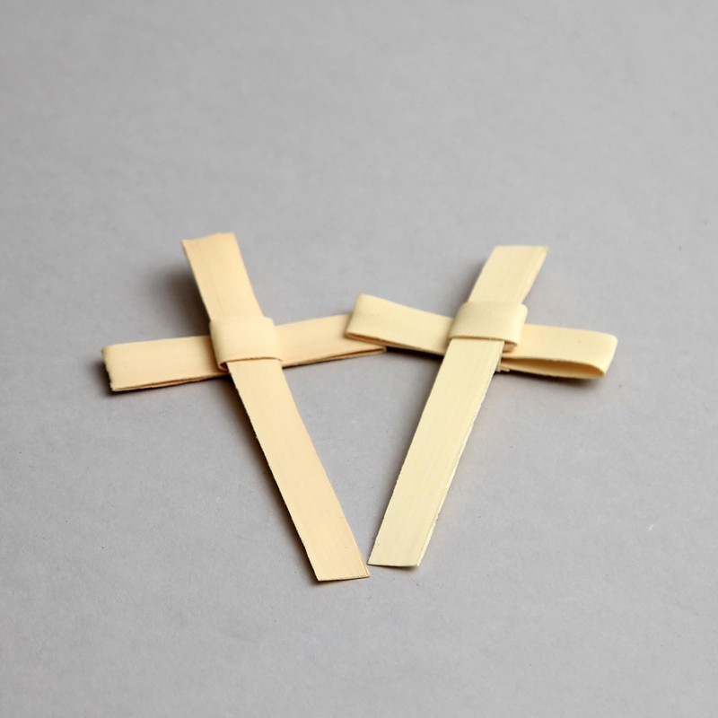Mini Palm Crosses – Pack of 5 Handmade Dried Palm