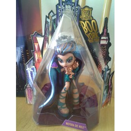 2015 SDCC Comic Con Exclusive Monster High Vinyl Nefera de Nile
