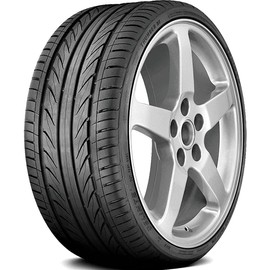 Delinte D7 Performance Radial Tire - 245/40R20 99W