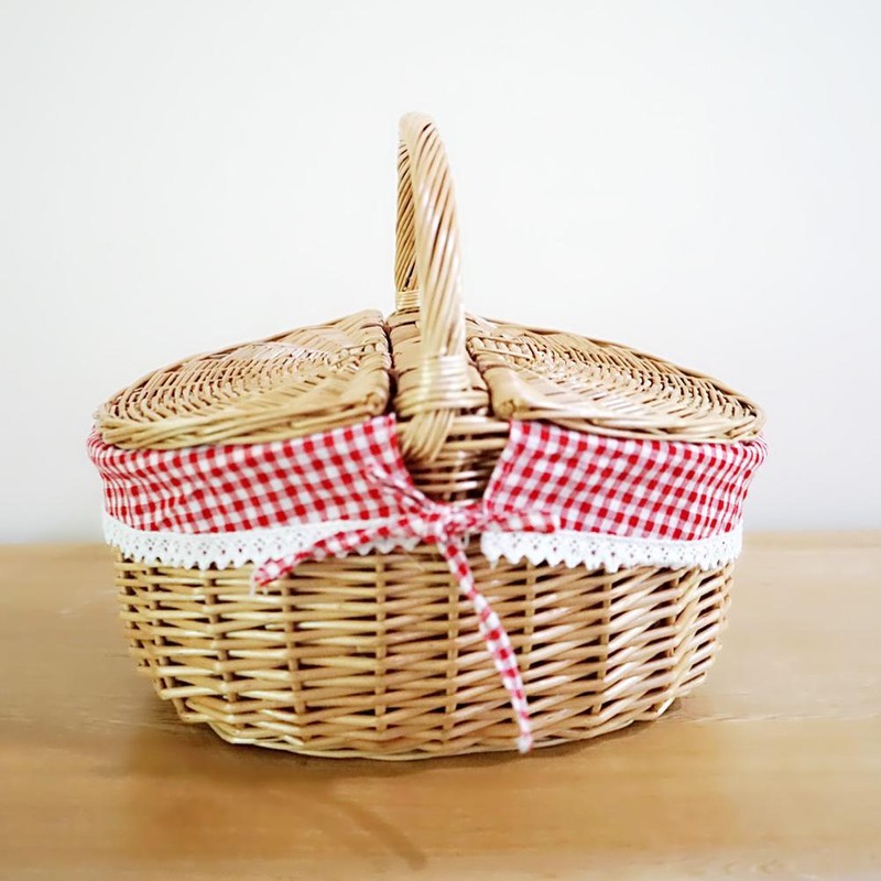 Country Style Wicker Picnic Basket Camping Basket with Lid Handle