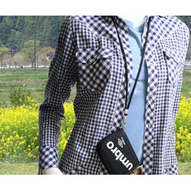 Umbro Bi-fold Wallet with Diagonal Logo Polyester Shoulder Strap Black, multicolor (black / white)