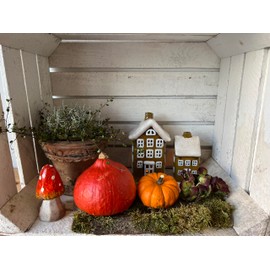 Keramik Teelichthaus, Ockerbraun, Windlicht Dekoration für Herbst und Weihnachten, Verschiedene Modelle (B/T/H: 8x7x15 cm)