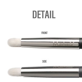 Mustaev Aegyosal Secret E31 Point Blending Brush BNS / 머스테브 애교살 시크릿 E31 포인트 블렌딩 브러쉬 BNS
