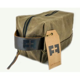 DOPP KIT by FAT FELT :: Shave and Toiletries Travel Bag in Waxed Canvas and Suede Leather
