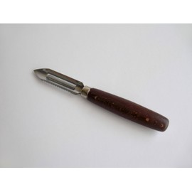 Tredoni 2.8" Vegetable Peeler Scraper & Core Extractor - Potato/Carrot/Apple Peeler - Wooden Handle, 7cm Inox Italian Stainless Steel