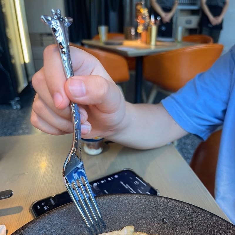 Pinenjoy 4Pcs Giraffe Spoon Forks Silver 18/10(304) Stainless Steel 6inch
