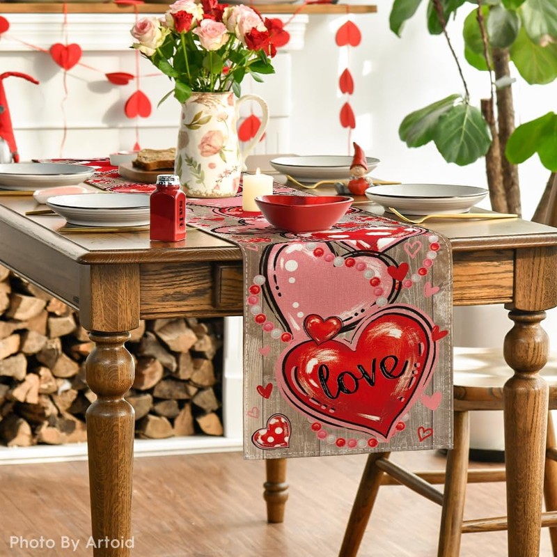 Artoid Mode Wood Love Pink Heart Valentine's Day Table Runner,