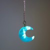Universo en Linea Collar Dije Media Luna Nubes Brilla Oscuridad