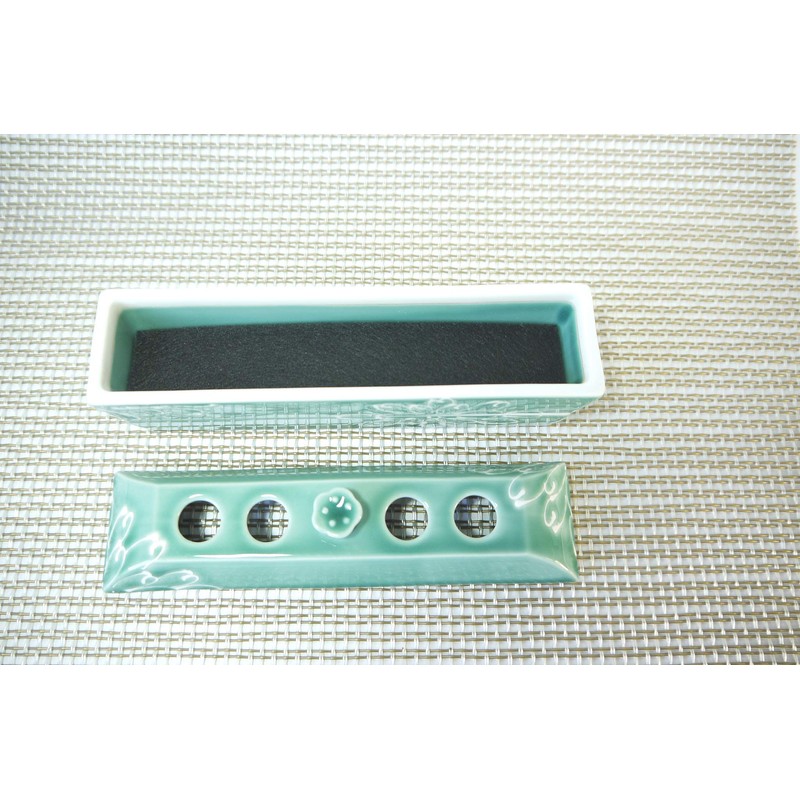 Arita Ware Incense Burner Plate, Celadon, Chrysanthemum (2 Tiers)