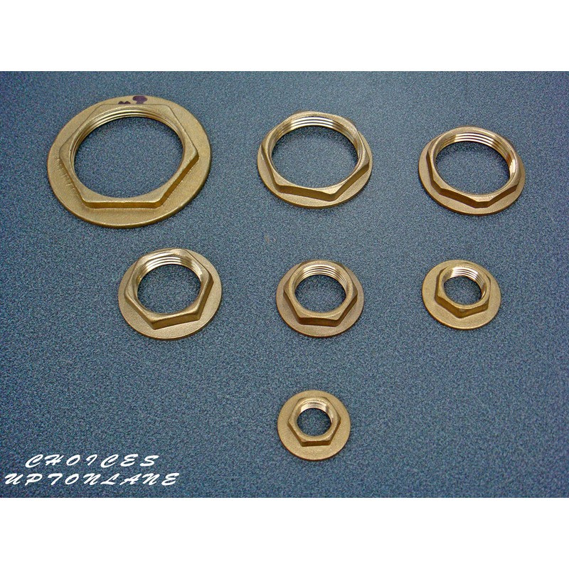 AK BRASS FLANGED BACKNUT BSP IN VARIOUS SIZES (1/2")