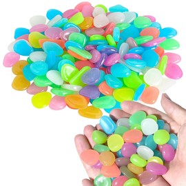 600PCS Big Glowing Stones,1CM Glow-in-The-Dark Stones, Aquarium Glowing Stone for Fish Tank Lawn Patio Garden Outdoor Deco and DIY Ideas (Mixed)