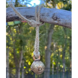 Bear Bell for Hiking, Brass Sleigh Bells, Dog Pet Training, Trail Bell, Brass Keychains (Head)