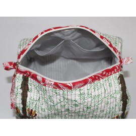 INDIAN CRAFT CASTLE ICC Toiletry Bag Water-resistant Makeup Cosmetic Bag, Full Sized Container, Portable Makeup Organizer, Cosmetic Holder Bag Travel Organizer for Women and Men, Multi, M, Quilted