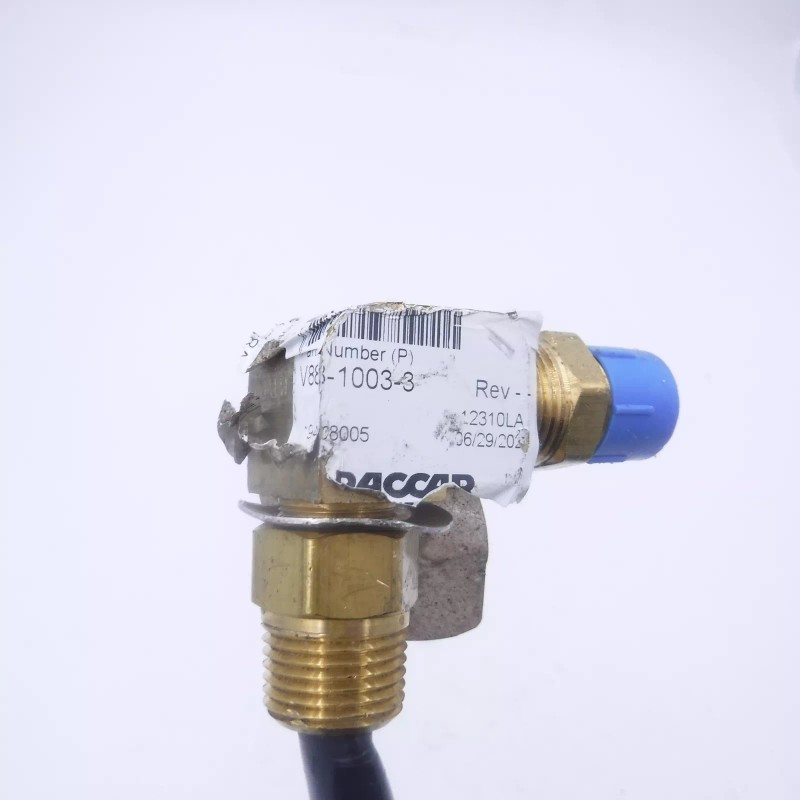 PACCAR OEM Paccar V88-1003-3 Dynacraft Fuel Draw Tube Assembly #8